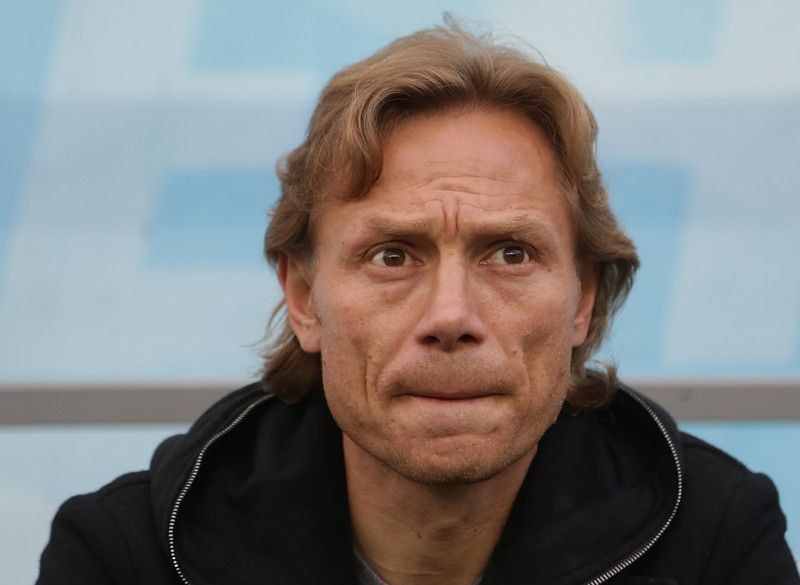 Валерий Карпин