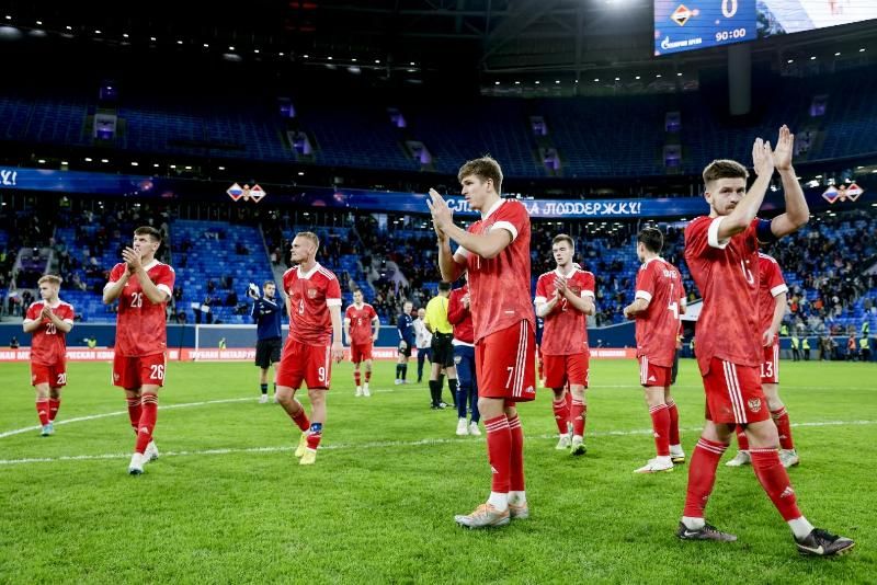 Белоус заявил, что РФС ни в коем случае нельзя уходить из УЕФА