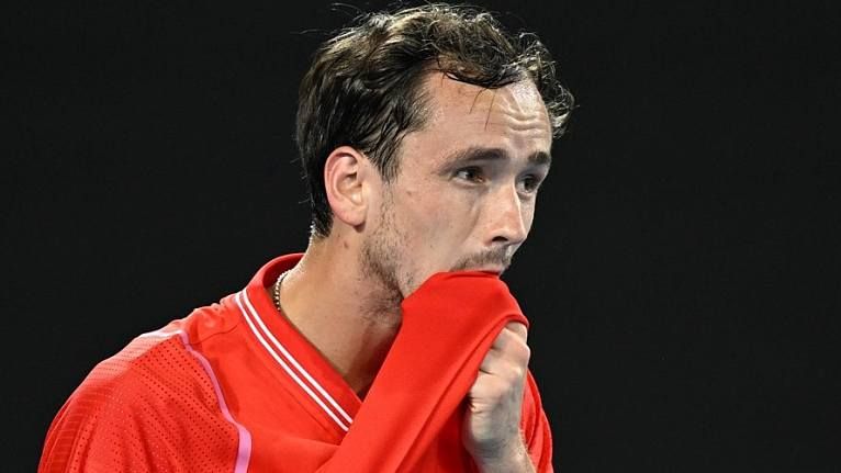 Ольховский: Медведев является фаворитом в матче против Димитрова Ольховский: Медведев является фаворитом в матче против Димитрова