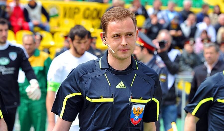 «Заказной» судья обслужит «Ростов» и «Зенит» «Заказной» судья обслужит «Ростов» и «Зенит»