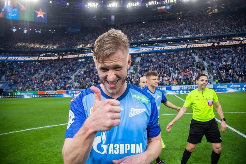 Чистяков расстроился, что не получил чемпионский кубок после матча со «Спартаком» Чистяков расстроился, что не получил чемпионский кубок после матча со «Спартаком»