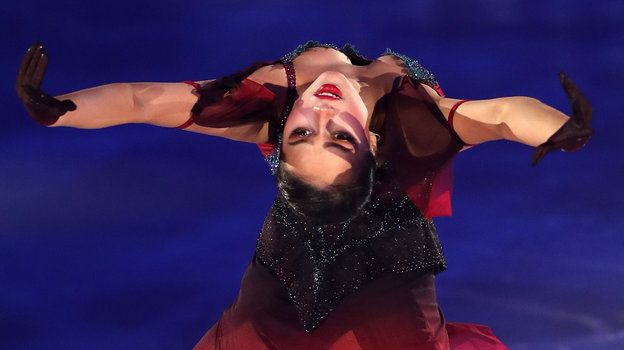 Алина Загитова представила новую показательную программу на шоу в Москве