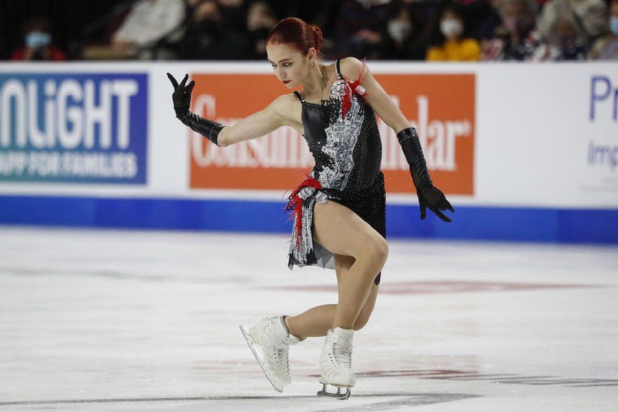 Стали известны подробности травмы победившей на Skate America Трусовой