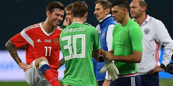 Владимир Габулов: Нападающий испанцев не имел права играть вперед ногой