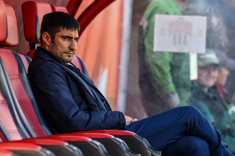 Гогниев принял на себя вину за поражение «Химок» от «Локомотива» в Кубке России Гогниев принял на себя вину за поражение «Химок» от «Локомотива» в Кубке России