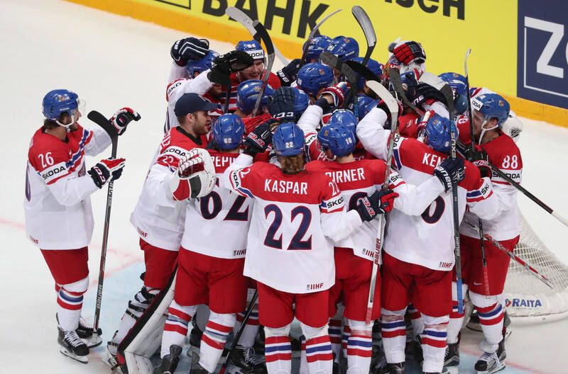 Сборная Чехии обыграла американцев и заняла третье место в ЧМ-2022 Сборная Чехии обыграла американцев и заняла третье место в ЧМ-2022