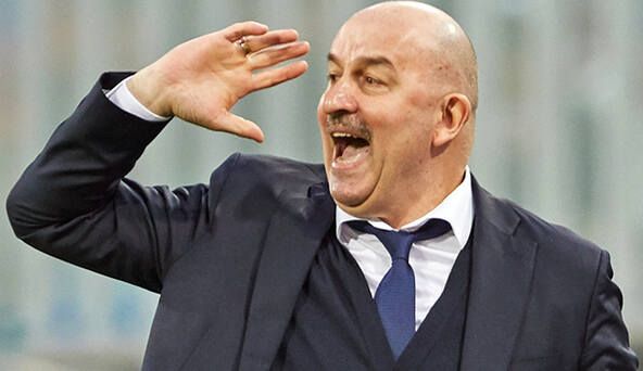 Черчесов заявил, что организаторы жеребьевки ОЧЕ-2020 могут обидеться на российскую делегацию