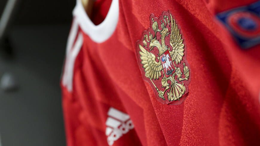Adidas и РФС объявили о продлении сотрудничества до 2022 года Adidas и РФС объявили о продлении сотрудничества до 2022 года