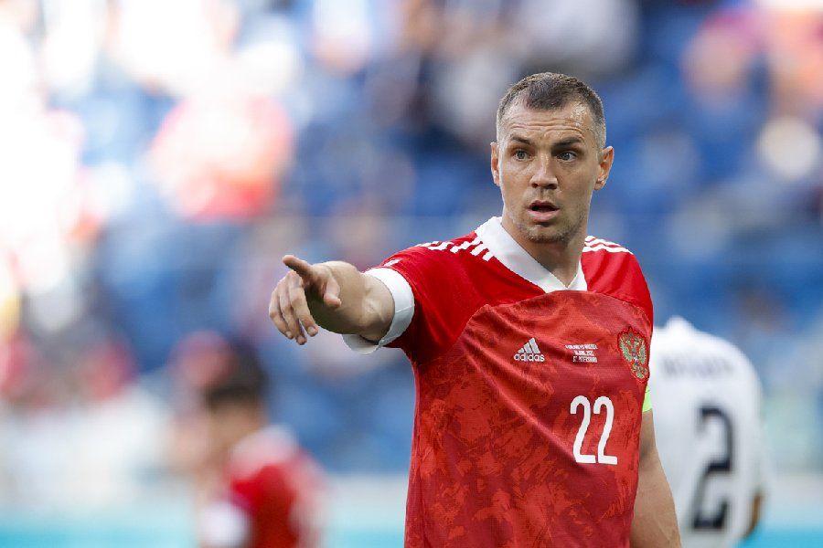 Дмитрий Булыкин советует Артему Дзюбе не слушать хейтеров