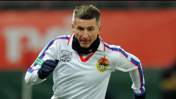 Булыкин призвал футбольную общественность помочь Евгению Алдонину в борьбе с раком