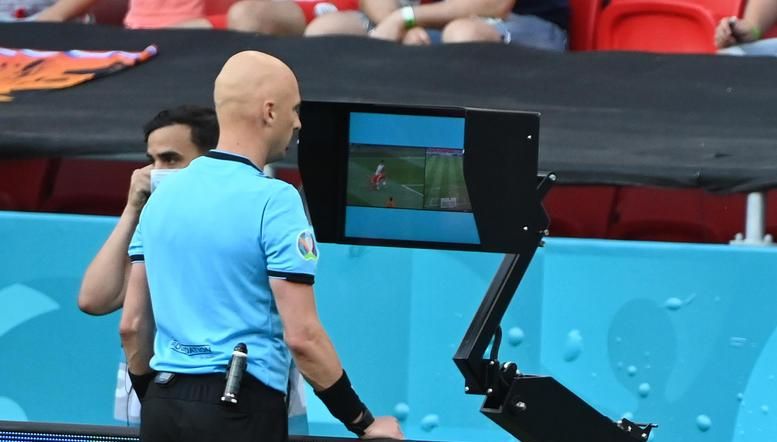 Российский футбол может остаться без VAR Российский футбол может остаться без VAR