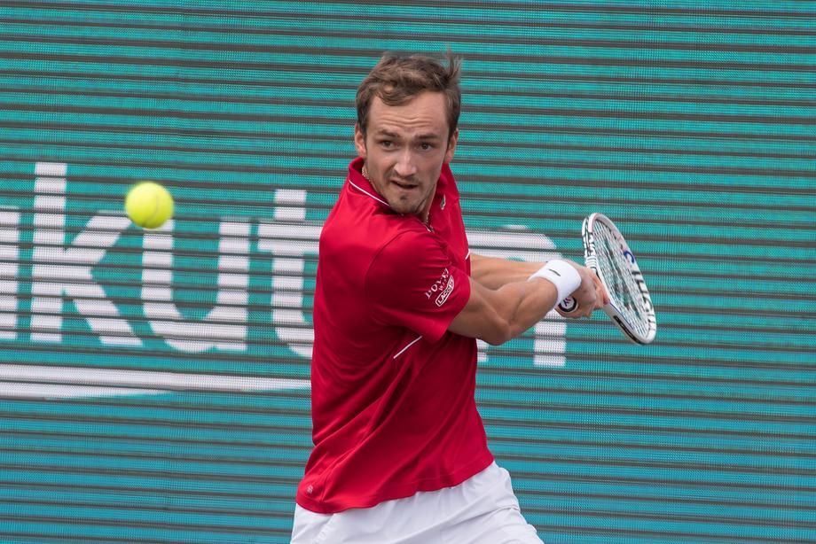 Даниил Медведев вышел в финал на Мальорке, через четыре дня ему нужно стартовать на Уимблдоне Даниил Медведев вышел в финал на Мальорке, через четыре дня ему нужно стартовать на Уимблдоне