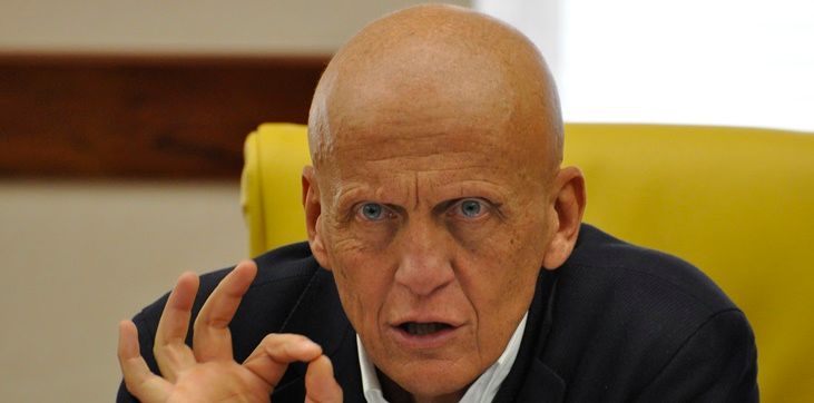 Коллина лично сообщил бригаде Карасева о завершении работы на Евро