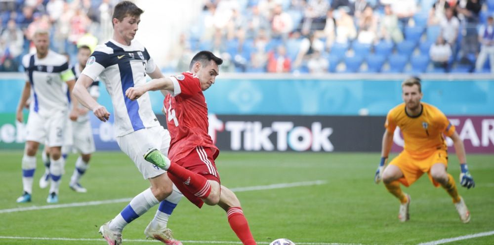 Дик Адвокат оценил шансы сборной России на выход в плей-офф Евро-2020