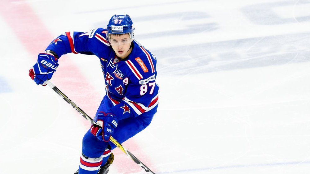 Вадим Шипачев стал игроком «Лас-Вегаса» Вадим Шипачев стал игроком «Лас-Вегаса»