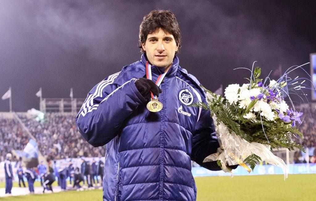 Алехандро Домингес