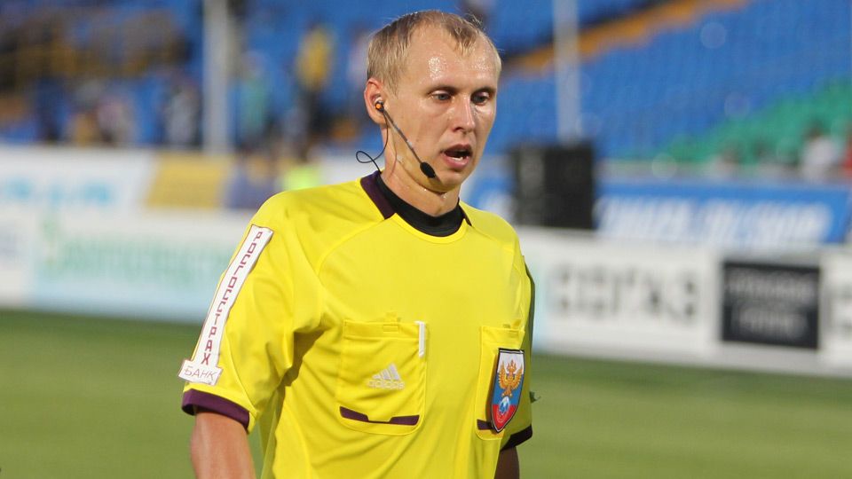Геннадий Орлов: Судья сломал игру и испортил зрелище Геннадий Орлов: Судья сломал игру и испортил зрелище