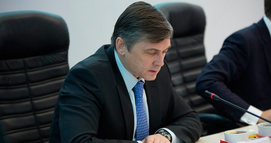 Мещеряков рассказал, почему «Локомотив» раскрыл сумму трансфера Бека-Бека Мещеряков рассказал, почему «Локомотив» раскрыл сумму трансфера Бека-Бека