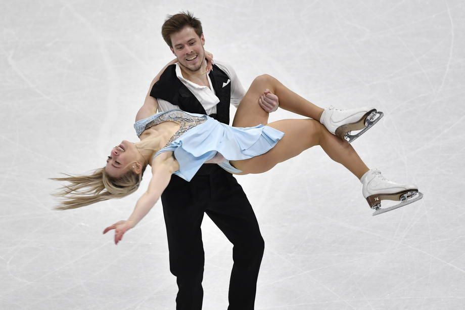 Авербух поделился впечатлениями от выступления Синициной и Кацалапова Авербух поделился впечатлениями от выступления Синициной и Кацалапова