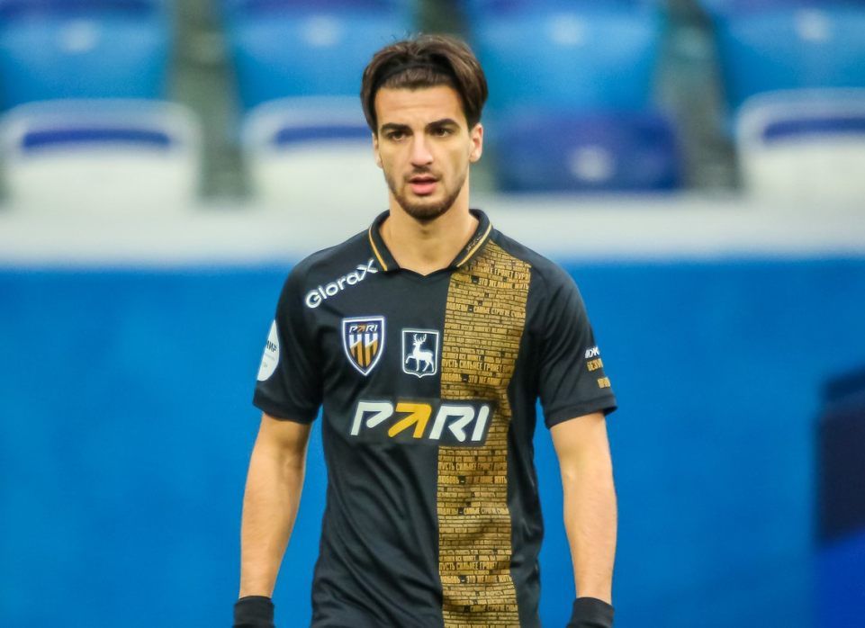 Юран заявил, что слышал об интересе к Севикяну со стороны «Реала» и «Барселоны» Юран заявил, что слышал об интересе к Севикяну со стороны «Реала» и «Барселоны»