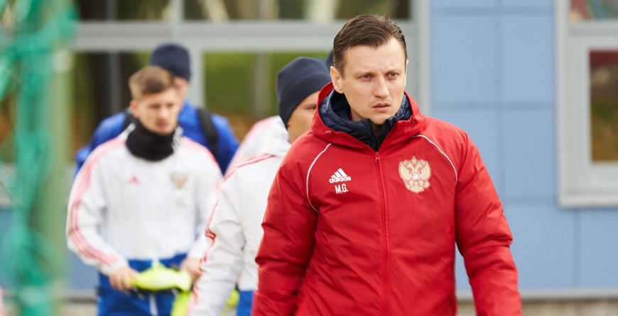 Сафонов, Максименко и Чалов вызваны в молодежную сборную России на матчи с Болгарией и Польшей