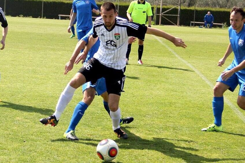 Александр Кутьин не думает об уходе из «Тосно» и надеется голами принести немало очков