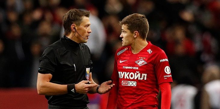 «Кашшаи нравится такое судейство? Он счастлив? Он горд? Это футбол или произвол?» Скандал в матче «Спартак» – «Сочи»