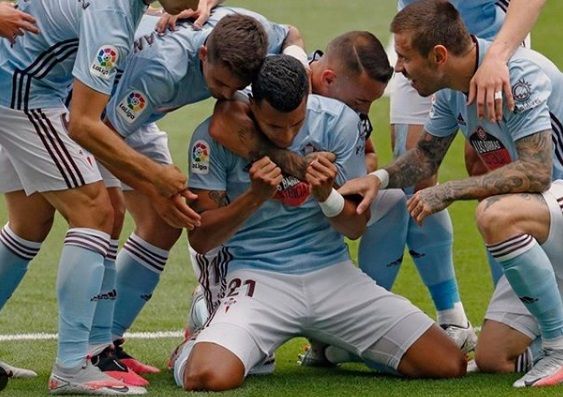 «Сельта» готова выкупить Смолова у «Локомотива»