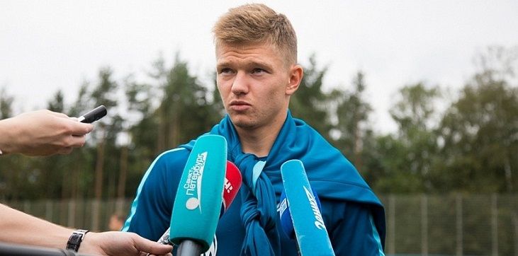 Олег Шатов: Мирча Луческу никак не попрощался с командой