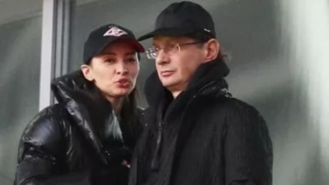 Зарема Салихова родила владельцу «Спартака» Леониду Федуну пятого ребенка