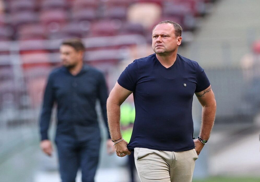 Заварзин назвал отечественных тренеров, способных возглавить «Динамо» вместо Лички Заварзин назвал отечественных тренеров, способных возглавить «Динамо» вместо Лички