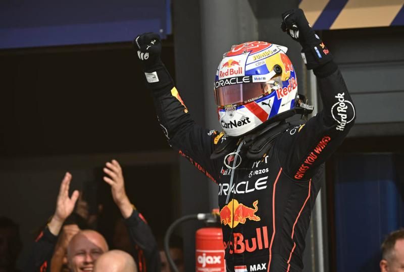 Ферстаппен выиграл Гран-при Нидерландов 