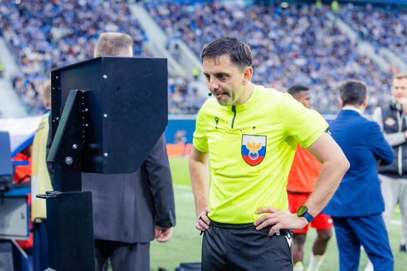 ЭСК РФС признал, что Кукуян ошибочно засчитал второй гол «Зенита» в матче со «Спартаком» ЭСК РФС признал, что Кукуян ошибочно засчитал второй гол «Зенита» в матче со «Спартаком»