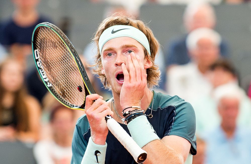 Рублев проиграл 47‑й ракетке мира и вслед за Медведевым покинул розыгрыш «Мастерса» в Монте‑Карло