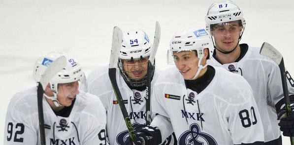 «Крылышки» подрезали под сирену
