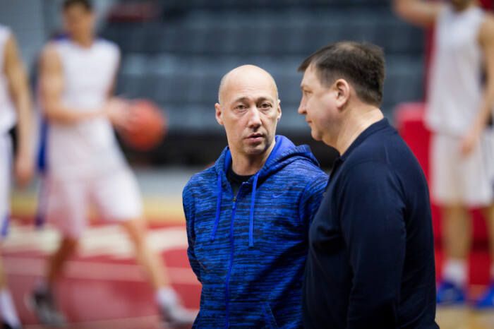 Спортивный директор «Зенита» Андрей Спиридонов: Время для трансферов упущено, но марку держать будем Спортивный директор «Зенита» Андрей Спиридонов: Время для трансферов упущено, но марку держать будем