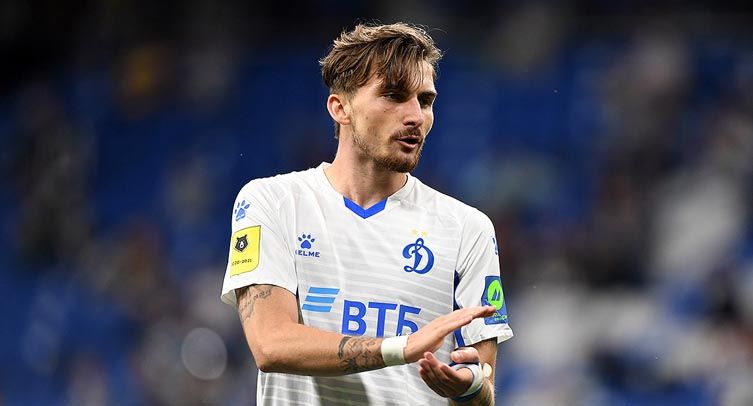 Максимилиан Филипп не хочет возвращаться в «Динамо» из «Вольфсбурга»