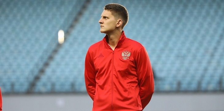 Агент Дивеева рассказал об интересе клубов топ-5 лиг к защитнику Агент Дивеева рассказал об интересе клубов топ-5 лиг к защитнику