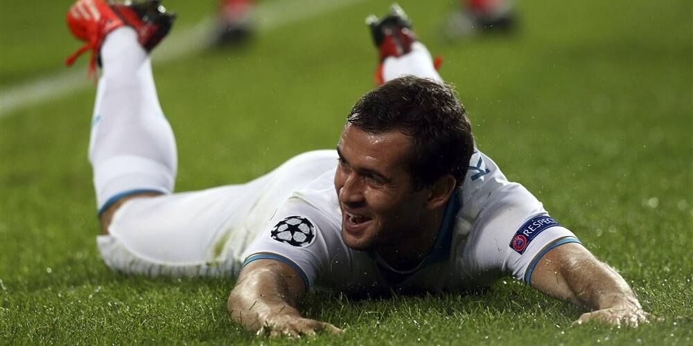 Кержаков рассказал, чему его научила работа в «Кармиотиссе» Кержаков рассказал, чему его научила работа в «Кармиотиссе»