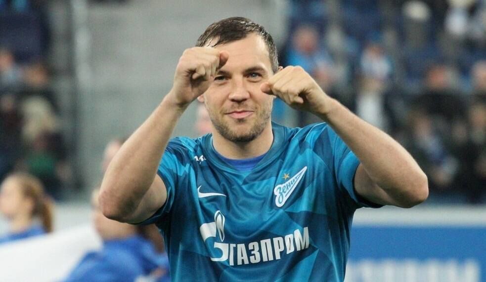 Николай Наумов: Думаю, что юрист Дзюбы будет просить у «Зенита» бонус за подписание контракта Николай Наумов: Думаю, что юрист Дзюбы будет просить у «Зенита» бонус за подписание контракта