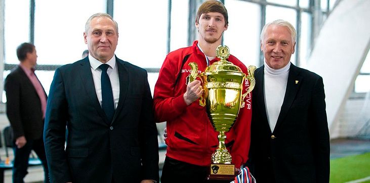 «Звезда» лучшая. Не без помощи ГУТИДа