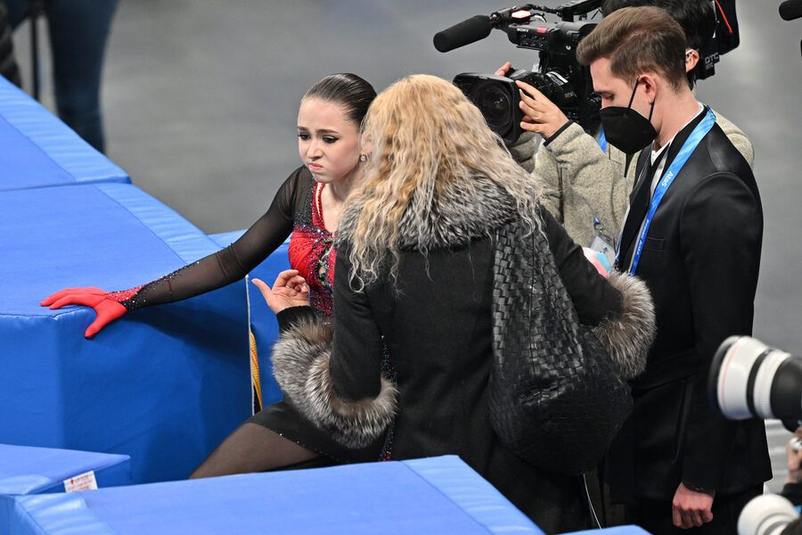 Тарасова считает, что Валиева могла получить допинг от тренера