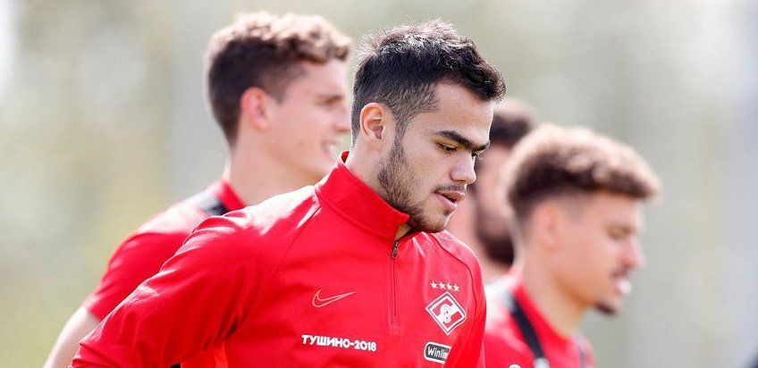 «Рубин» хочет приобрести у «Спартака» Урунова