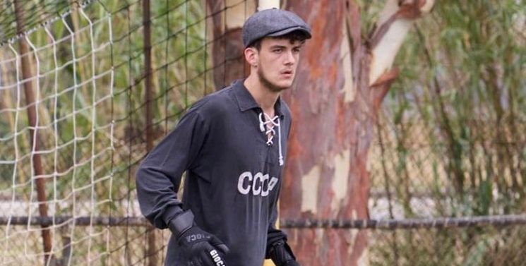 Австралийский вратарь играет в форме СССР и называет Яшина своим кумиром