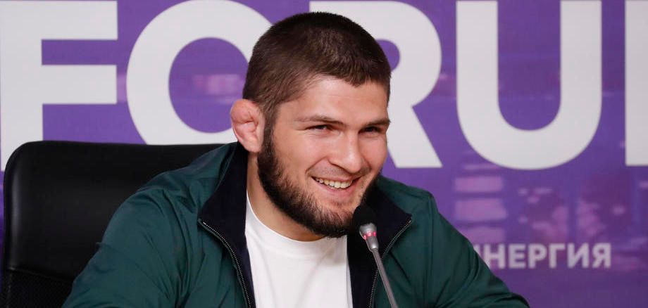 Глава UFC опять хочет сослать Хабиба на остров в океане