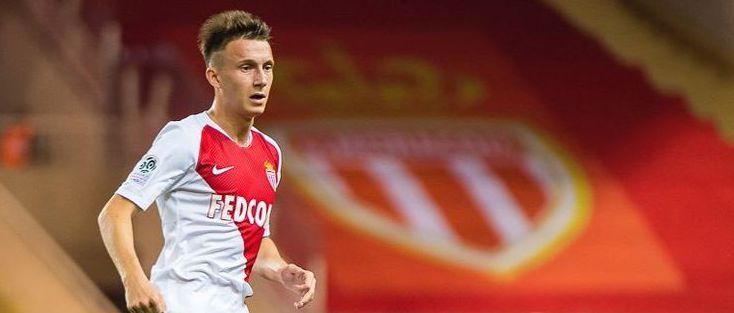 Стала известна зарплата Головина в «Монако»