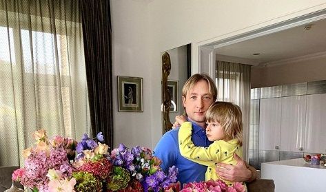 «Чушь, ересь и поразительная наглость»: Евгения Плющенко возмутили слухи о болезни сына