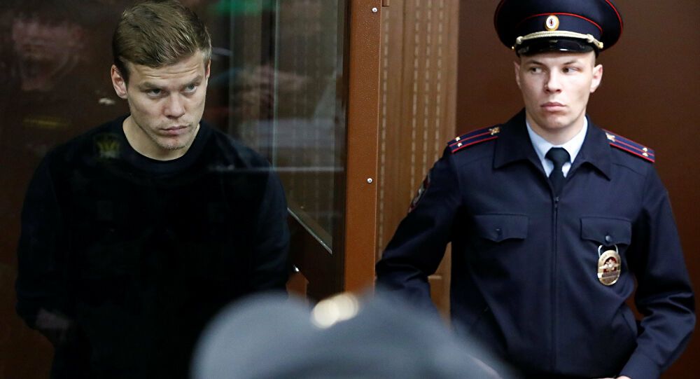 Анатолий Бышовец объяснил, почему Кокорин не может критиковать президента России