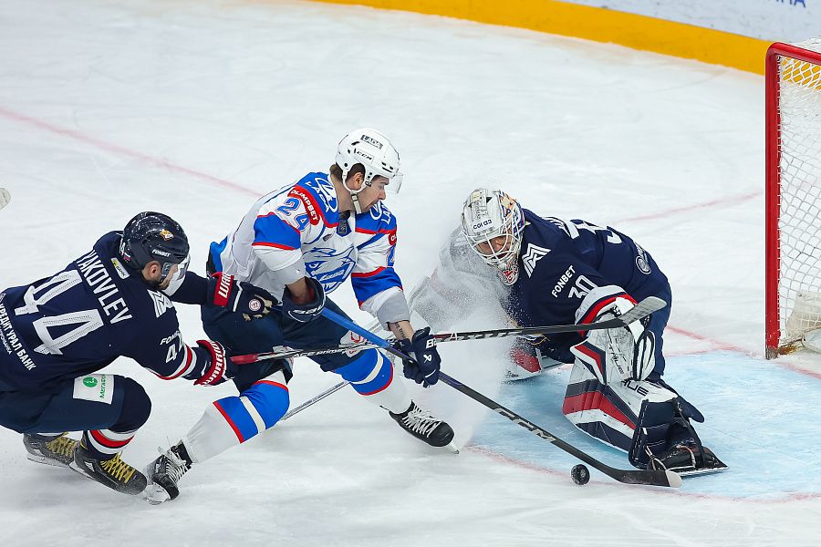 Металлург одержал волевую победу в матче КХЛ