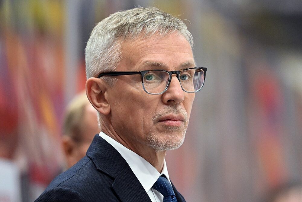 Рыбин: Не представляю Ларионова главным тренером ЦСКА